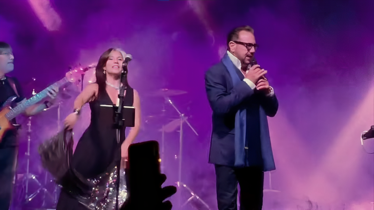 Sicily Loves Sinatra during